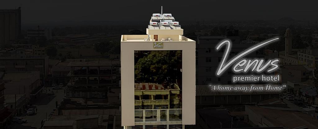 โรงแรมวีนัส พรีเมียร์ อารูชา ภายนอก รูปภาพ