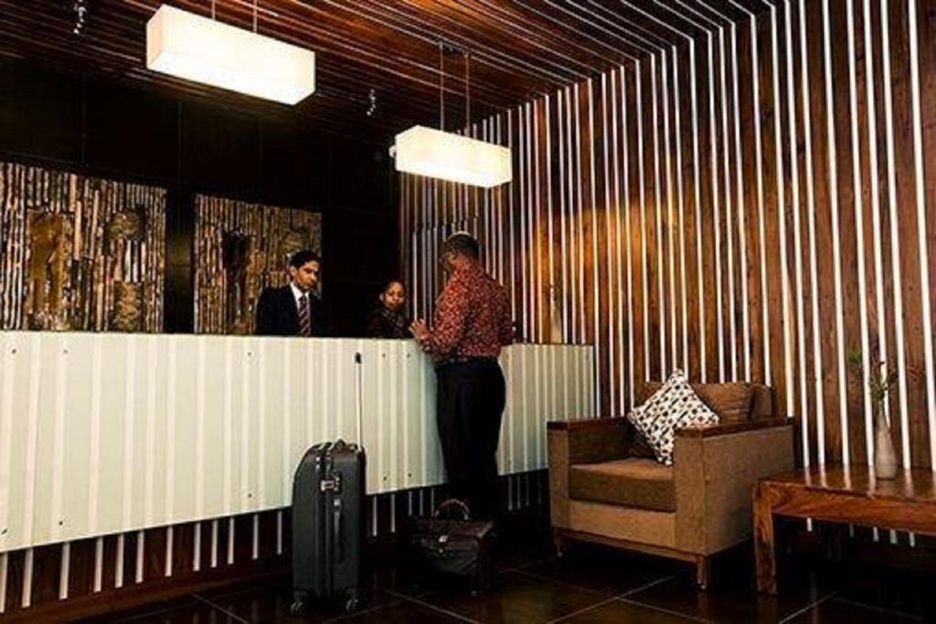 โรงแรมวีนัส พรีเมียร์ อารูชา ภายนอก รูปภาพ